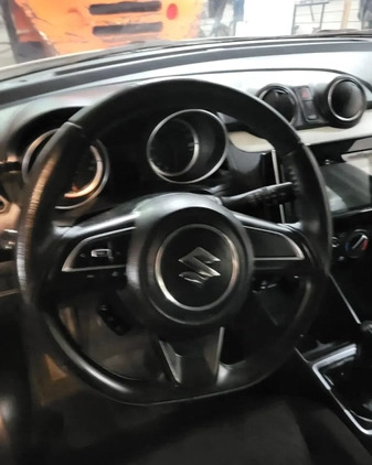 Suzuki Swift cena 29900 przebieg: 75953, rok produkcji 2019 z Tuszyn małe 67